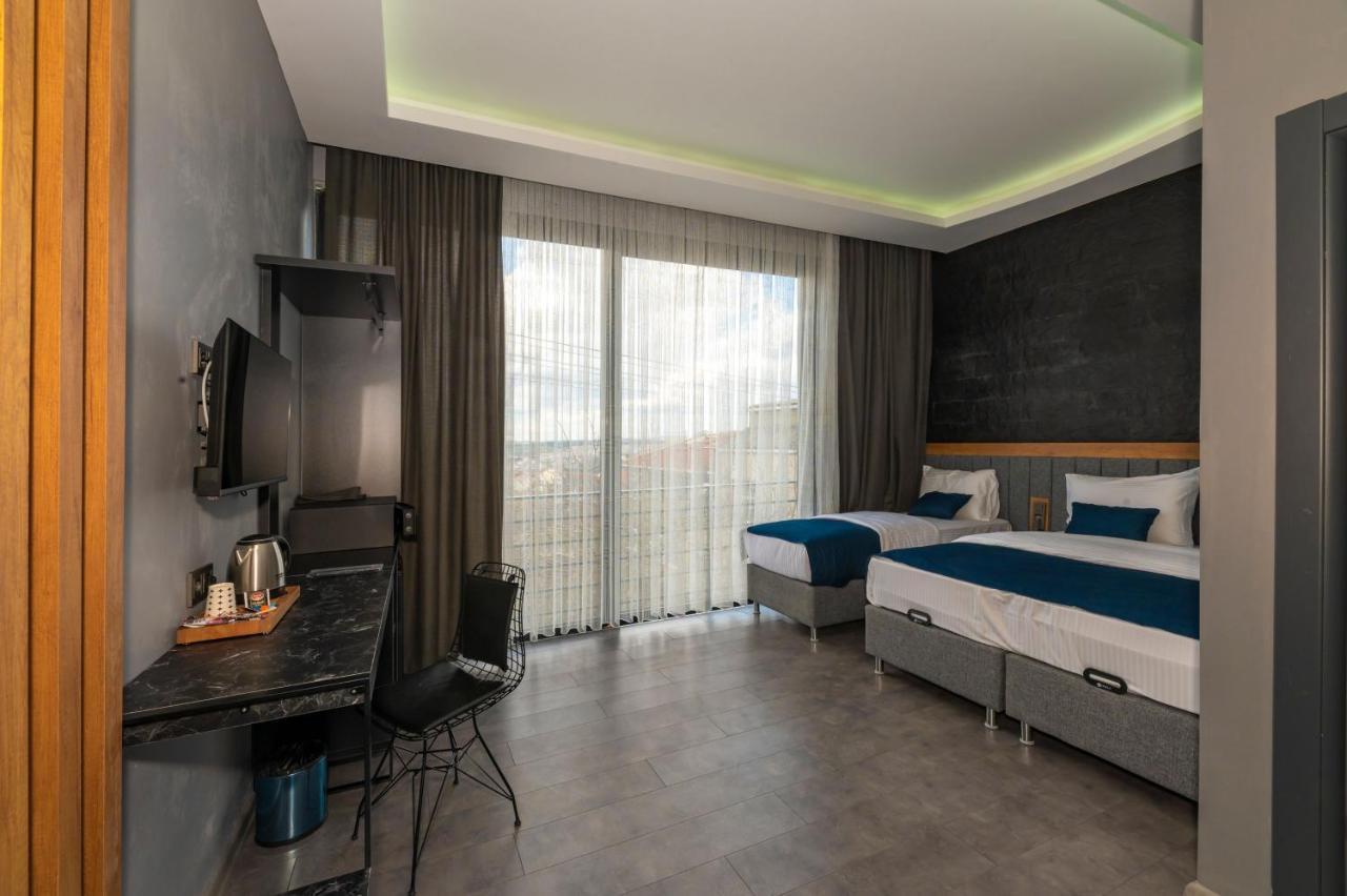 Melanj Airport Hotel Arnavutkoy Екстериор снимка