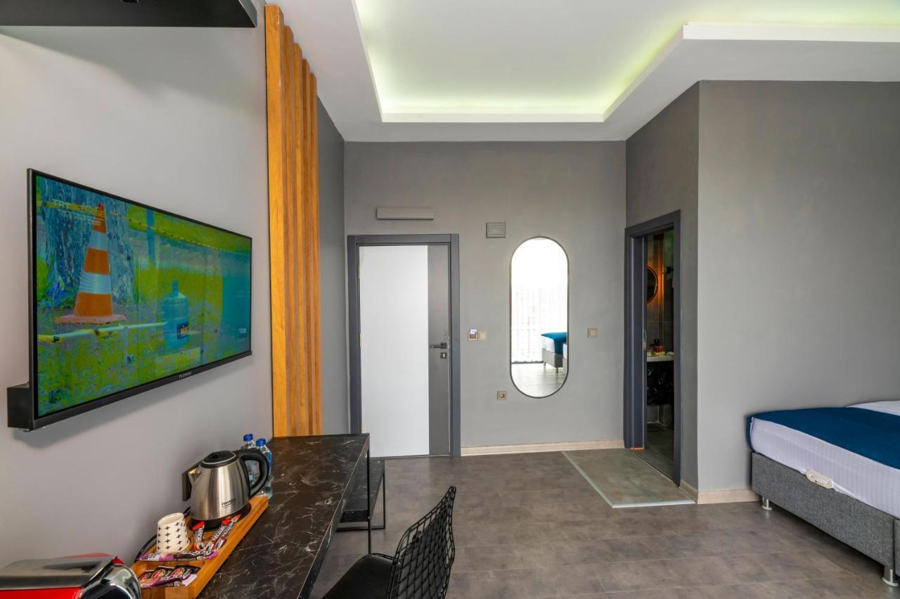 Melanj Airport Hotel Arnavutkoy Екстериор снимка