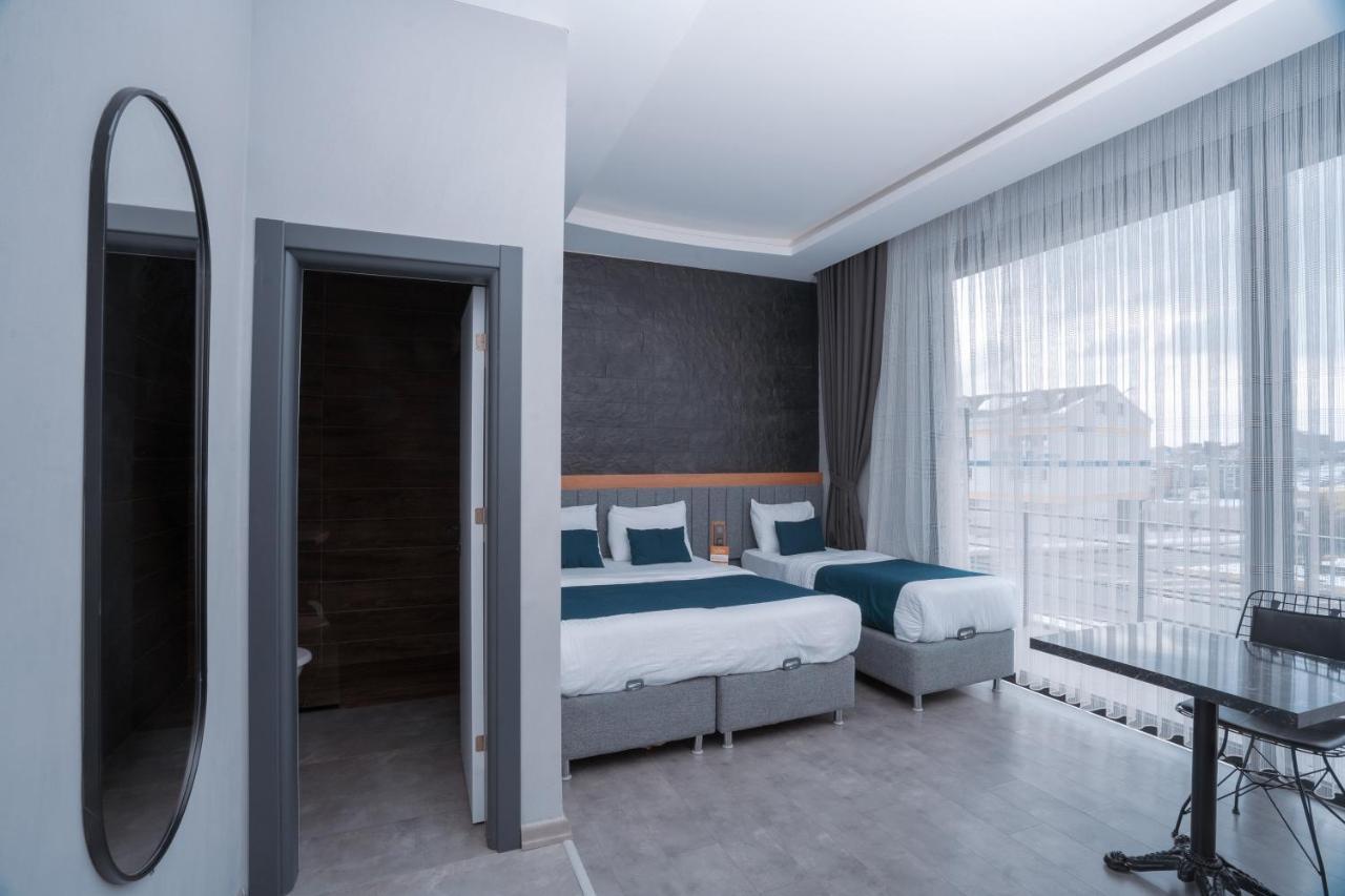 Melanj Airport Hotel Arnavutkoy Екстериор снимка