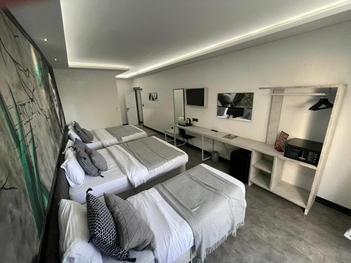 Melanj Airport Hotel Arnavutkoy Екстериор снимка